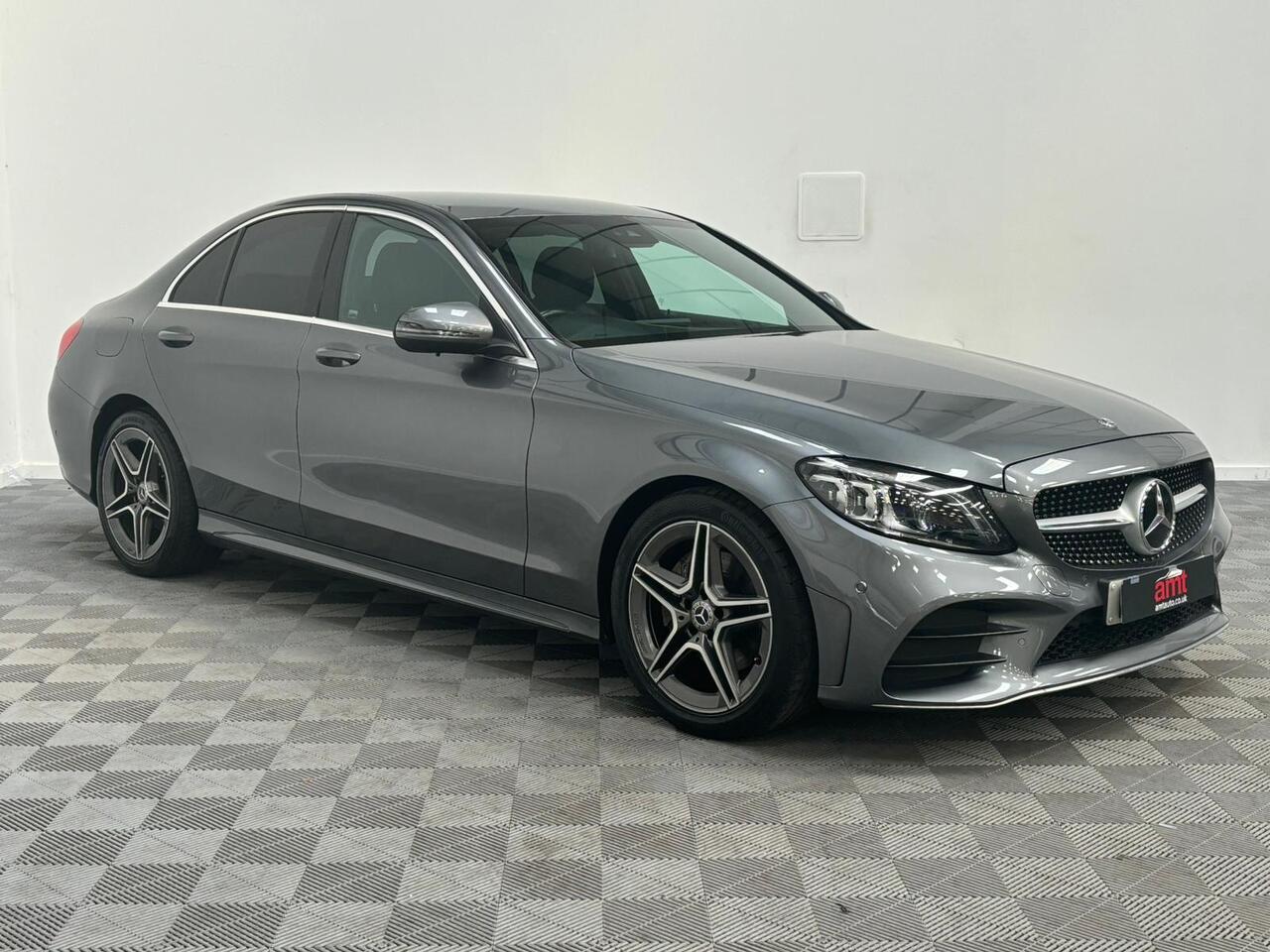 MERCEDES-BENZ C CLASS SALOON C200 AMG Line Premium 4dr 9G-Tronic image