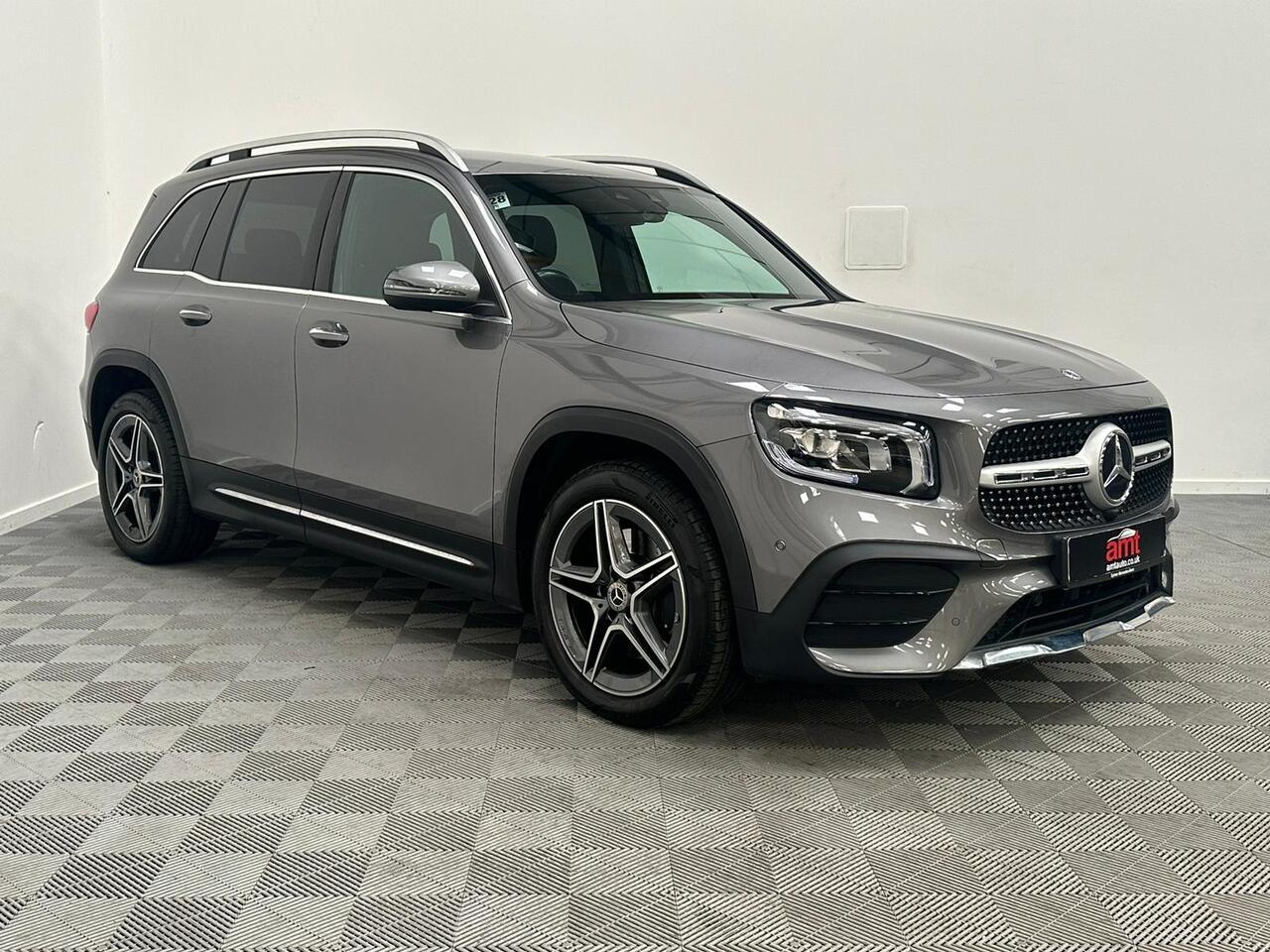 MERCEDES-BENZ GLB DIESEL ESTATE GLB 220d 4Matic AMG Line Premium 5dr 8G-Tronic image