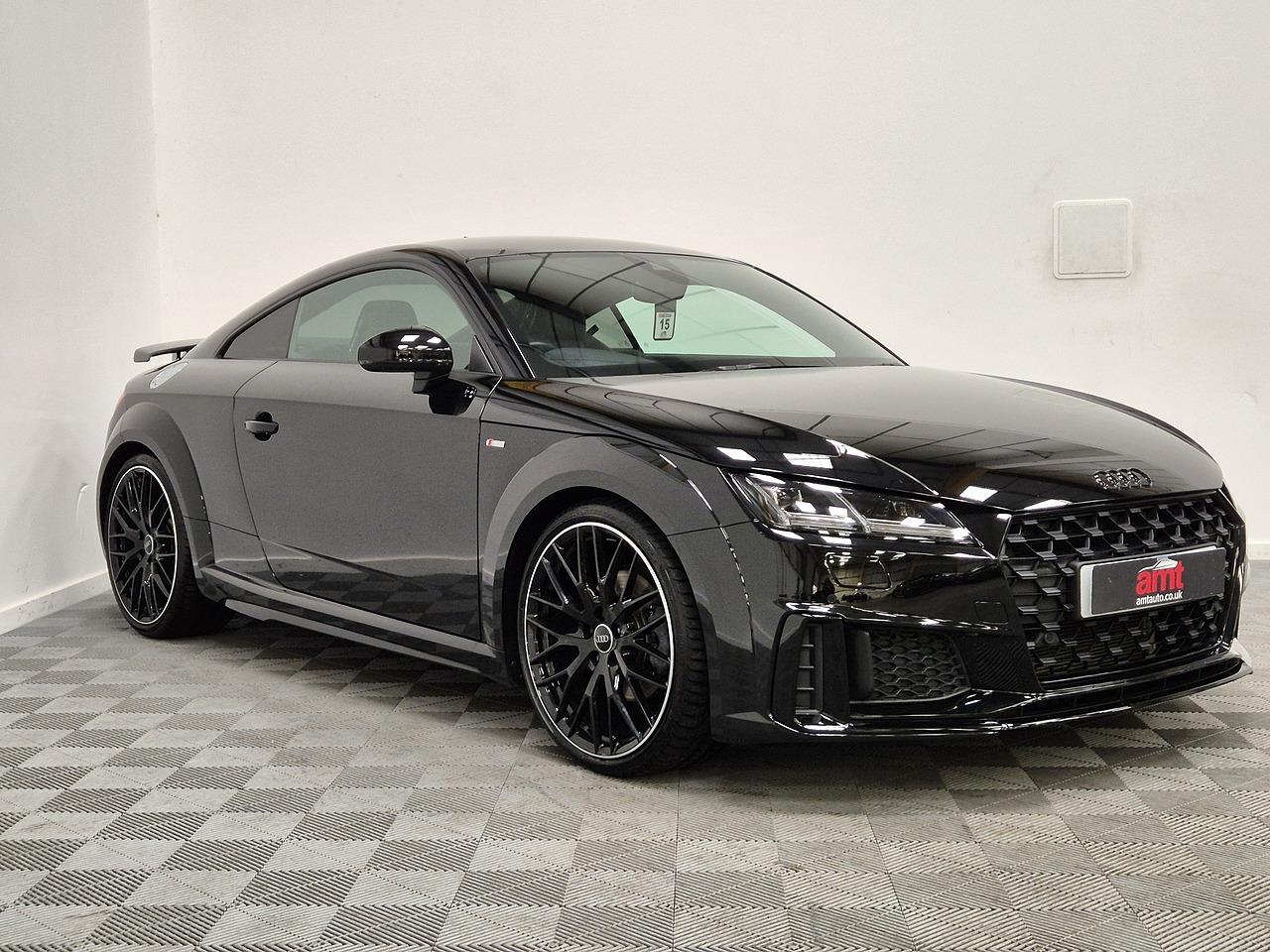 AUDI TT COUPE 40 TFSI Black Edition 2dr S Tronic image