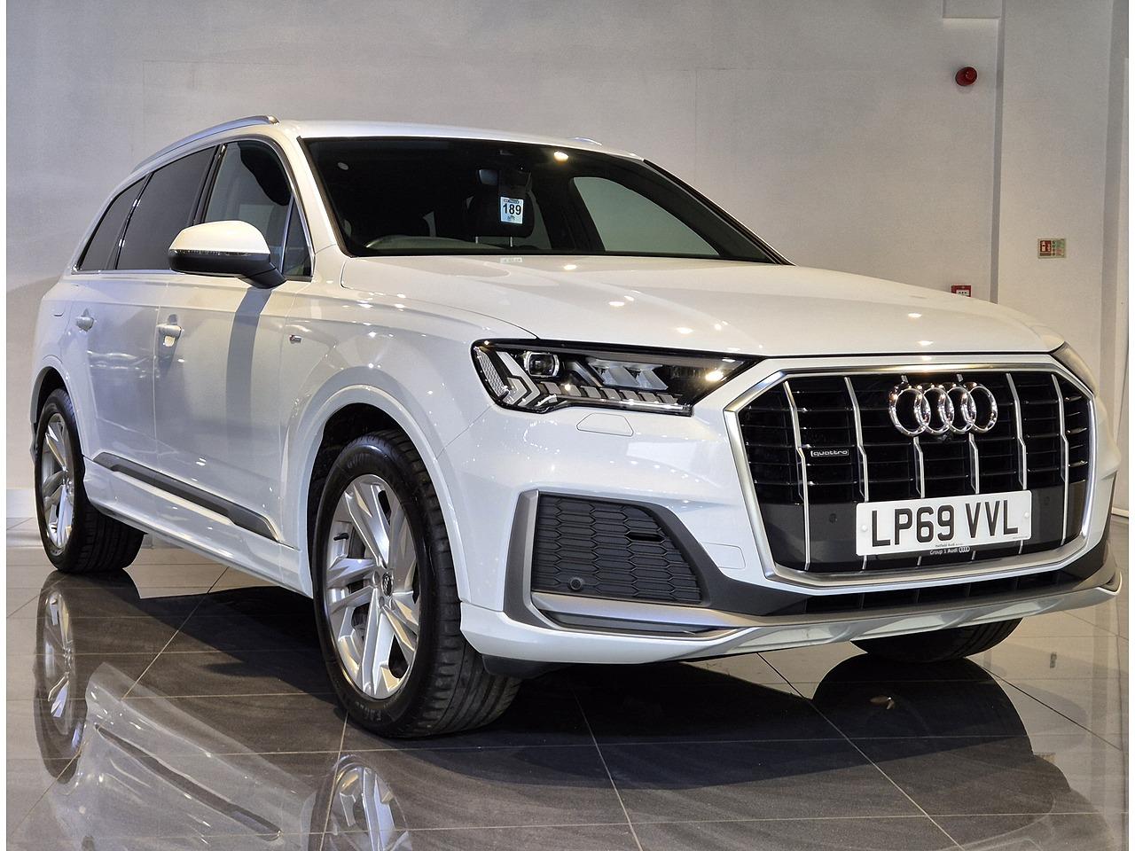 Used AUDI Q7 DIESEL ESTATE car for sale with full service history at AMT Auto Leeds